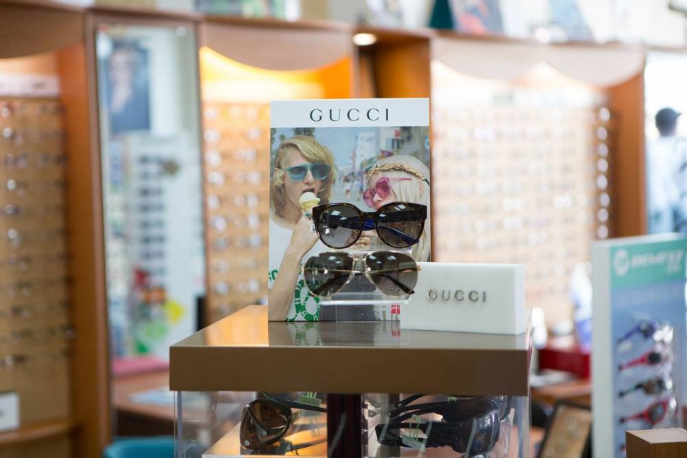 Lunettes de soleil Gucci - Optique des 3 Gares opticien visagiste à Cergy